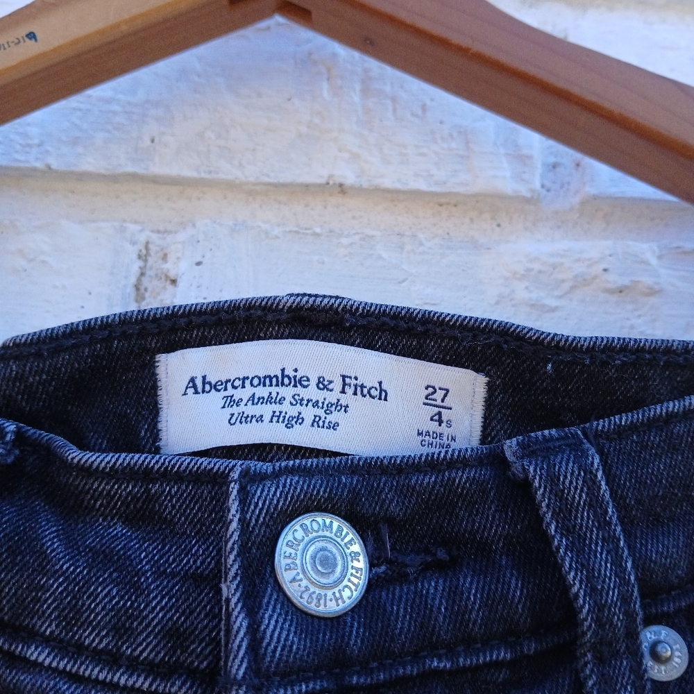 Abercrombie & Fitch The Ankle Straight Ultra High… - image 5